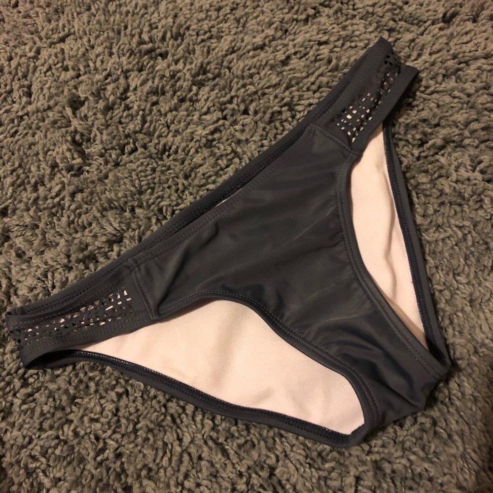 Xhilaration bikini bottom